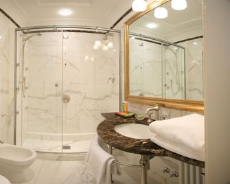 Hotel Villa Duse - Rooma - Kylpyhuone