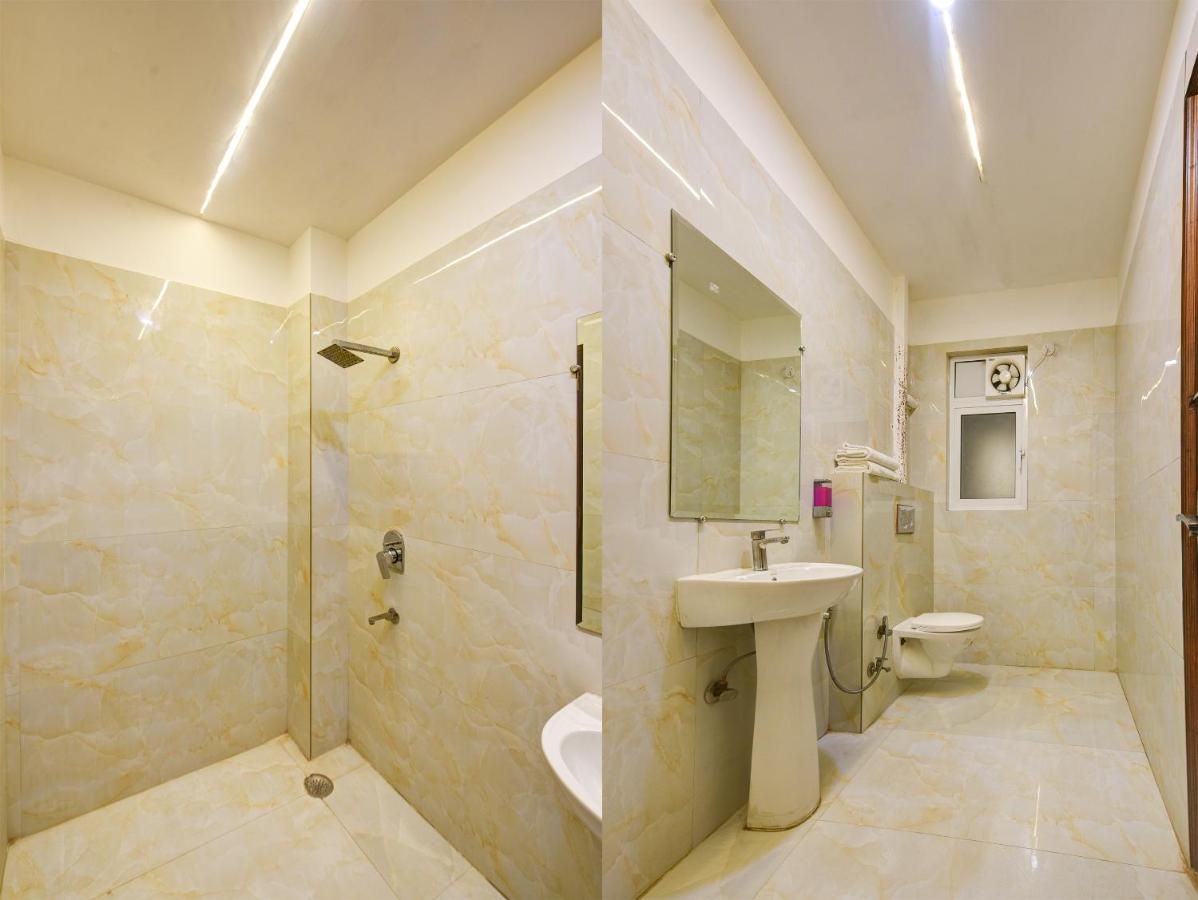 Hotel Shri Vinayak in City Centre at New Delhi Railway Station-By RCG Hotels