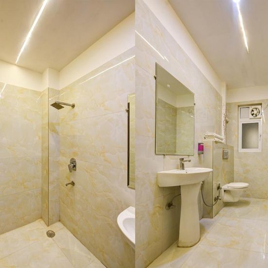 Hotel Shri Vinayak in City Centre at New Delhi Railway Station-By RCG Hotels image 1