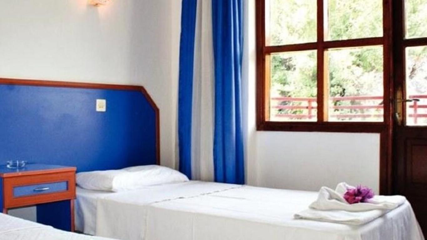 Dilhan Hotel