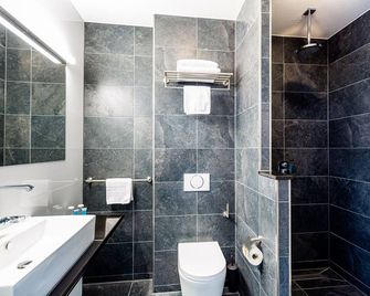 Bastion Hotel Amersfoort - Amersfoort - Badkamer