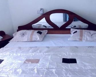 Paradise Ocean Resort - Cape Coast - Bedroom