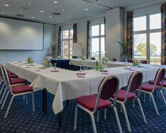 Hotel Belmondo Leipzig Airport - Wiedemar - Meetingraum