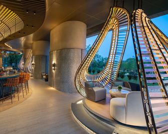 Intercontinental Hotels Huzhou Taihu South by IHG - Huzhou - Restaurant