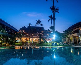 Aloha Resort - קו סאמוי - בריכה