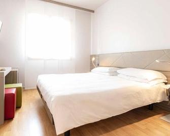 Hotel La Primula - Pordenone - Schlafzimmer