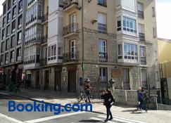 Hostal del Arquitecto - Vitoria-Gasteiz - Building