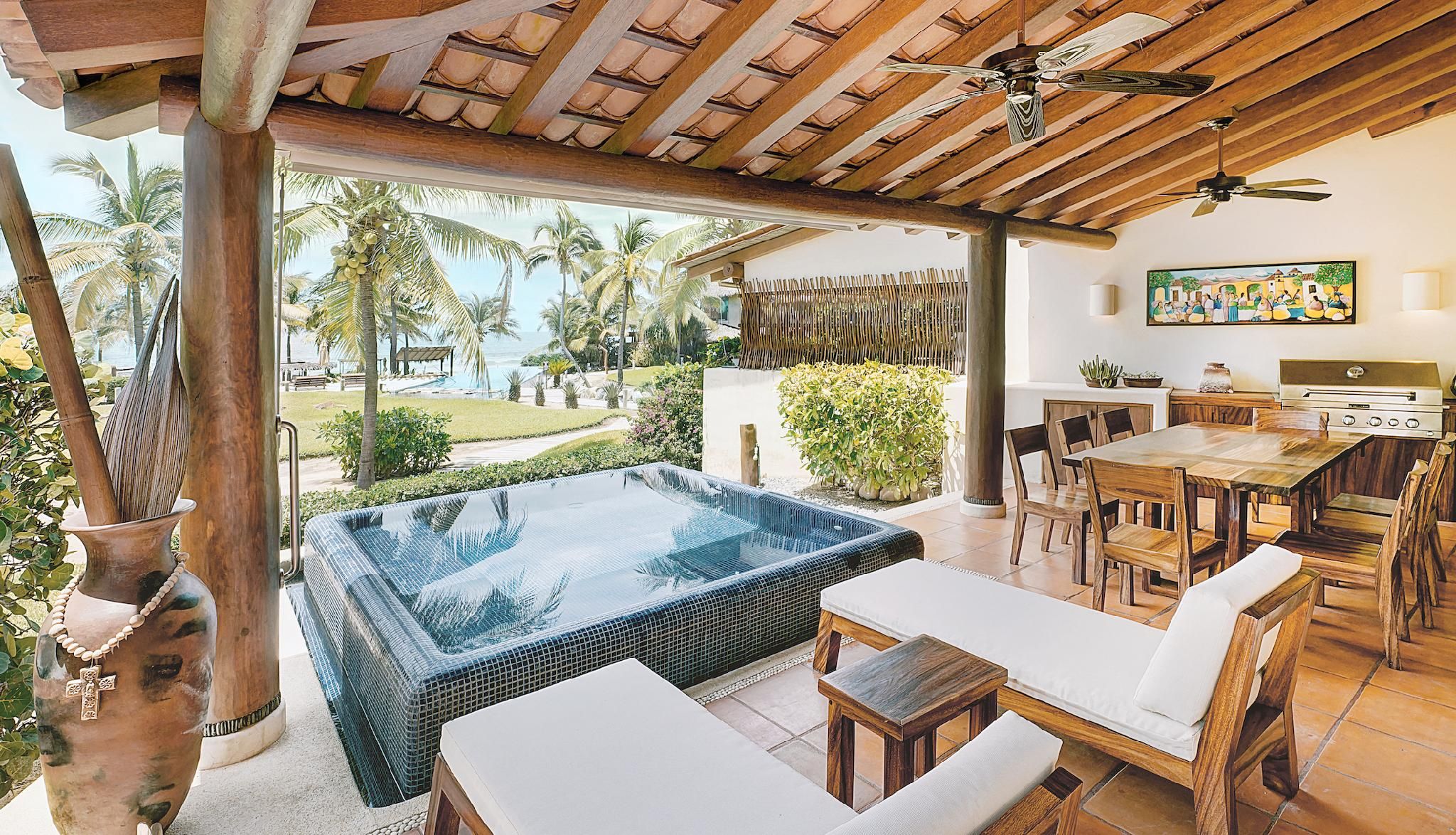 Las Palmas Luxury Villas - Zihuatanejo - Pool