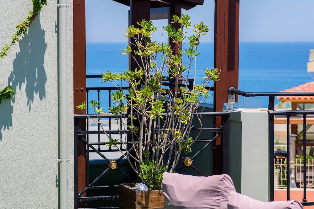 فندق كاسترو - هيراكليون - شرفة