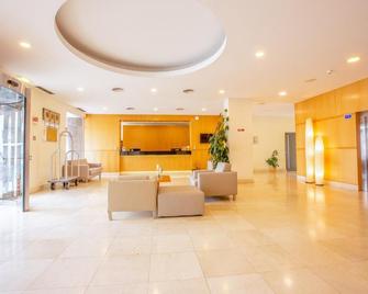 إم إس فيلا نوفا - بونتا ديلغادا - ردهة