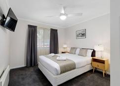 High Country Holiday Park - Mansfield - Bedroom