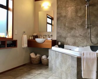 Adrift in Golden Bay - Collingwood - Casa de banho