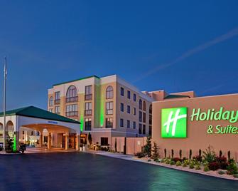 Holiday Inn Hotel & Suites Springfield - I-44 - Springfield - Bangunan