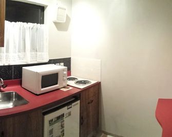 Aquarius Motor Inn - Hamilton