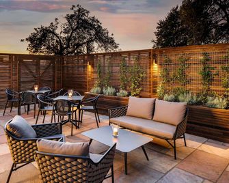 Mercure Oxford Hawkwell House Hotel - אוקספורד - פטיו