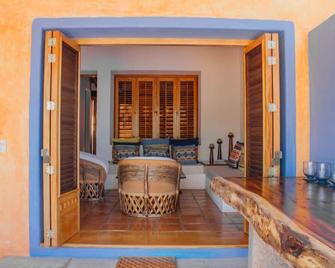 Casita 302 - con jacuzzi y frente al mar - Costa Careyes - Bedroom