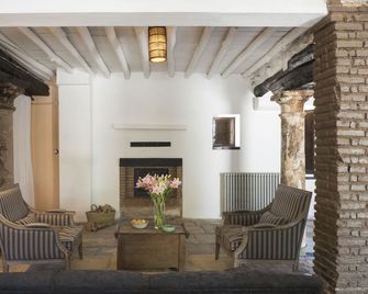 Hotel Cortijo del Marqués - Albolote