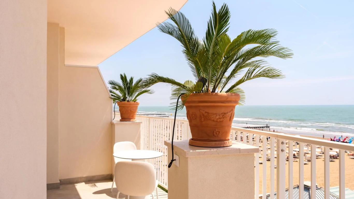 Hotel Montecarlo