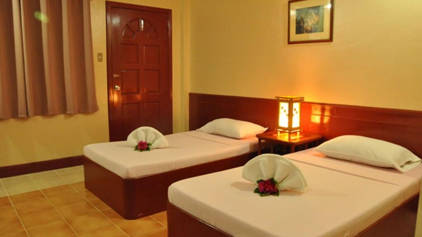 Casa Pilar Beach Resort