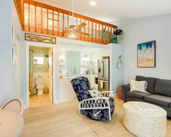 Tropical Cottage 2 Mi to Hobe Sound Beach! - Hobe Sound