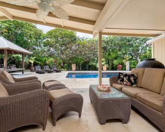 Kailua Beachside 4 Bedroom Home by RedAwning - Kailua - Piscina