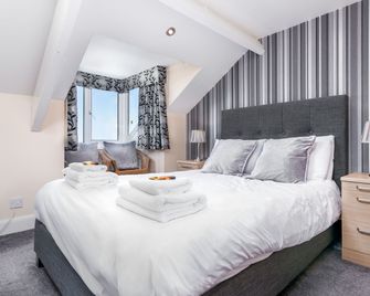 Riviera Guesthouse - Whitby - Bedroom
