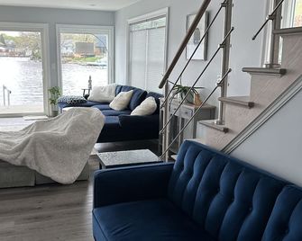 Lake House, One Hour From Nyc - Newburgh - Wohnzimmer
