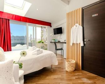Il Panoramico Rooms - Cagliari - Habitación