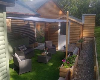 Charming lodge cosy comfortable ideal location - Blairgowrie - Patio