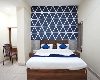Vivelaa Hotels and Restobar - Pondicherry - Slaapkamer