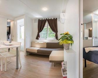 hu Altomincio Village - Valeggio sul Mincio - Ložnice