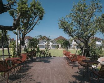 ช. แกรนเด้ รีสอร์ต - ตราด - ลาน