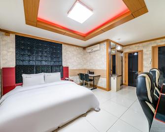 Jm Hotel - Suwon - Habitación