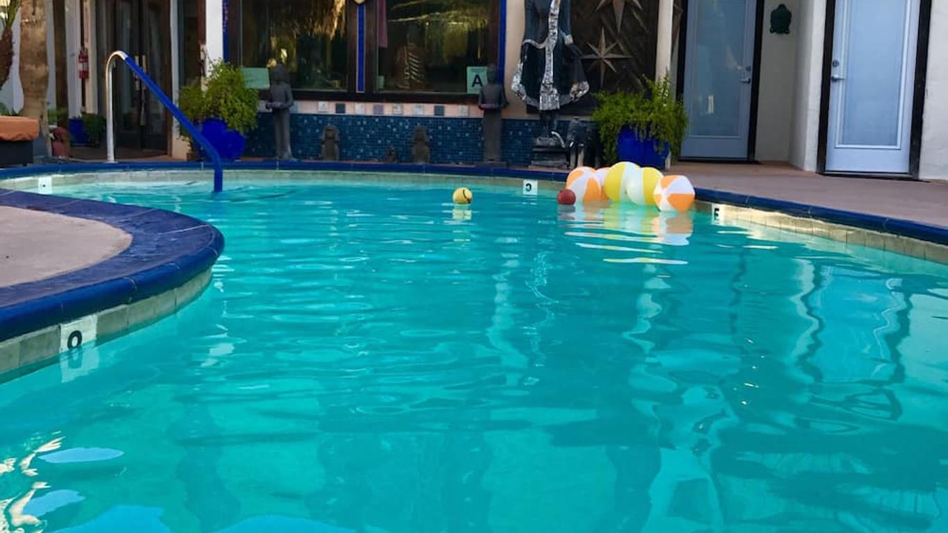 سي ماونتن إن نود ريزورت - للبالغين فقط