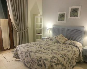 B&B Torrente Antico - Trani - Bedroom