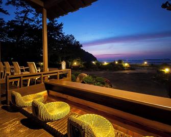 Yoimachi No Yado Hagiichirin - Hagi - Balkón