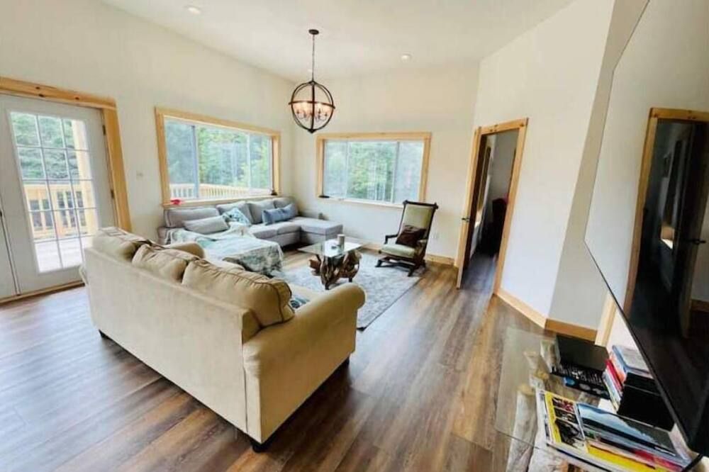 Cape Escape on the Maine Coast