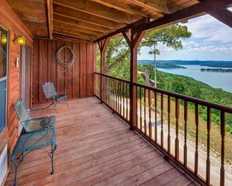 Sugar Ridge Resort - Eureka Springs - Balcony