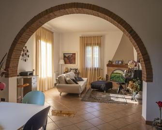 B&B La Serra Triple Room - San Miniato - Living room