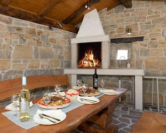 Ninna - Buzet - Balcón