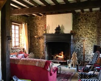 Charming House In The Center Of Veles Les Roses - Veules-les-Roses - Sala de estar