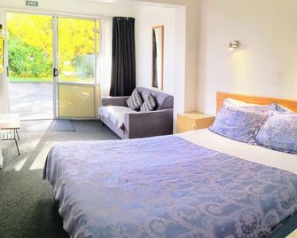 Cambrian Lodge Motel - Cambridge - Bedroom