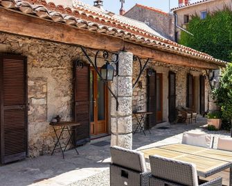 Le Barry du Grand Chemin - Le Caylar - Patio