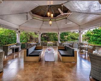 Mayfair Lagoon - Bhubaneswar - Restaurant