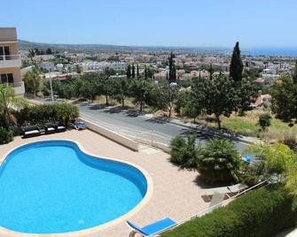 Pmp Adamia 106b - Peyia - Piscine