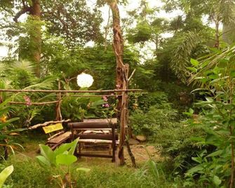 Jungle Garden - Ko Chang - Innenhof