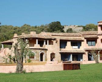 Il Borgo di Punta Marana - Golfo Aranci - Edificio