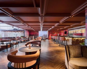 Mercure Lucknow Gomti Nagar - Лакнау - Ресторан