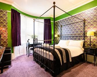 Paskins Town House - Brighton - Bedroom