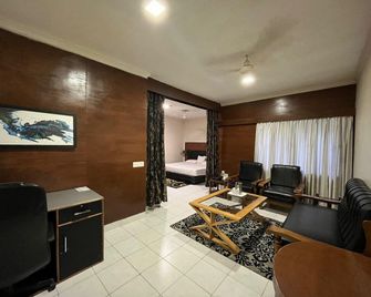 Hotel The Galaxy - Mirzāpur